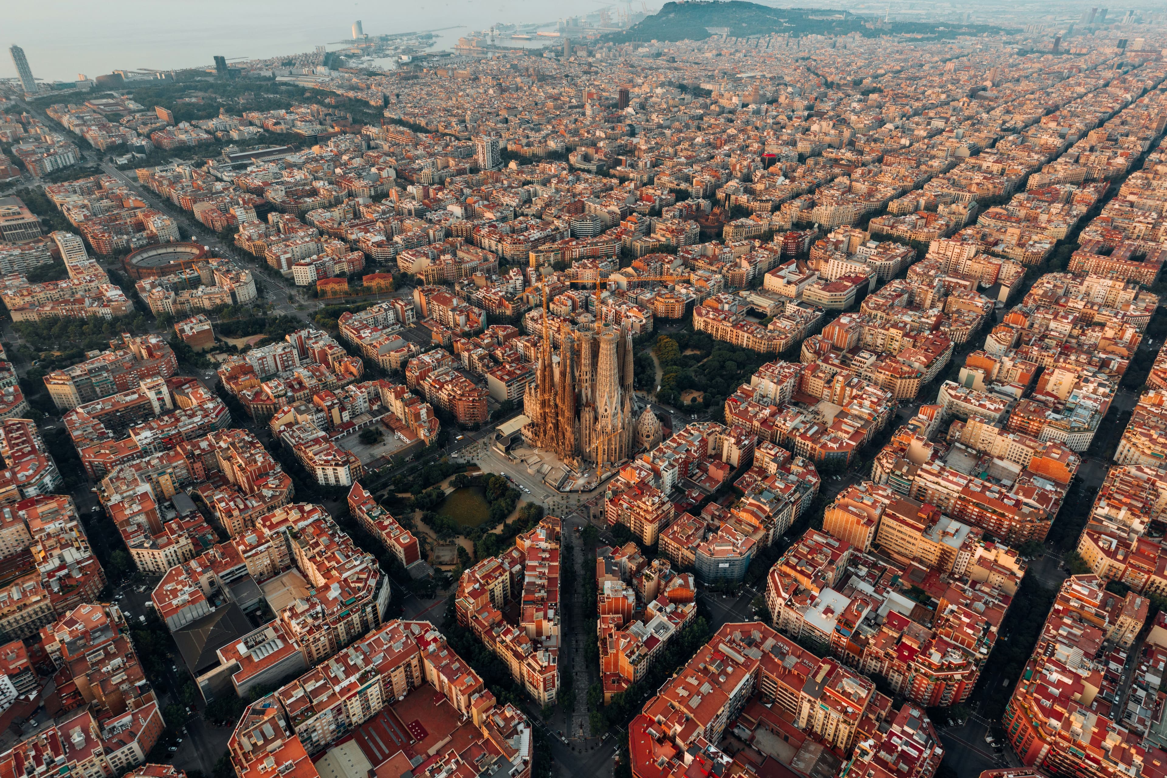Barcelona's Best Viewpoints: Where to Get Perfect Photos